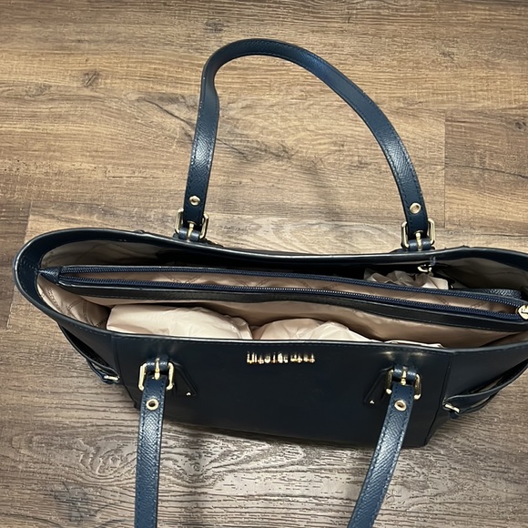 Lightly used Michael Kors Navy Large Bag - Picture 9 of 10